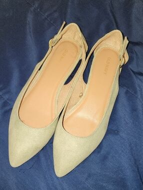 Old Navy Women's Pointed Slingback Flats in Sage Green